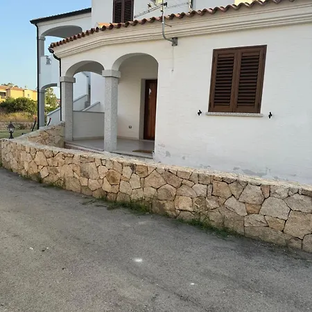 Casa Mare Feriehus Budoni